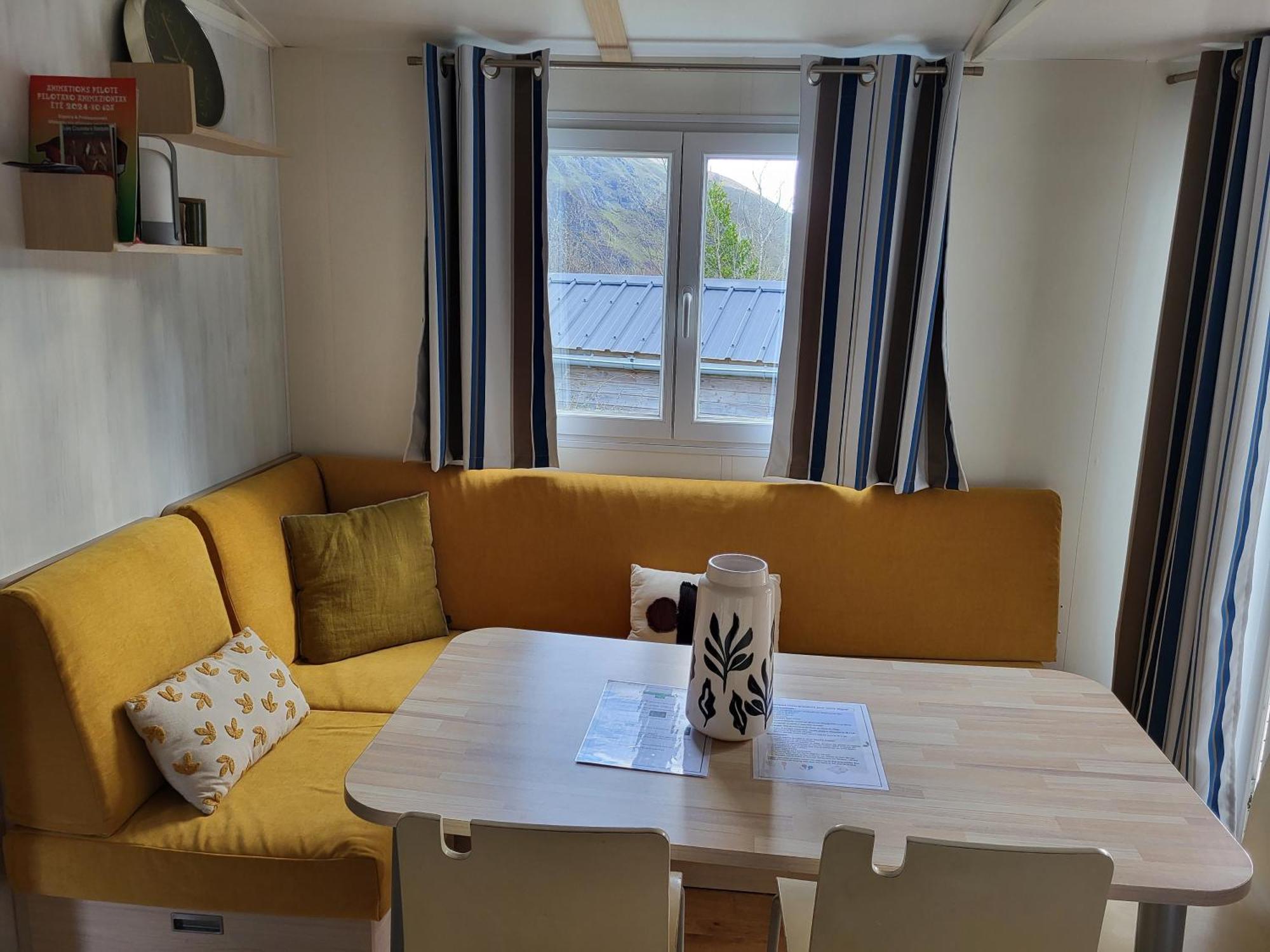 Camping Ixtila Mobilhome Betzuela لاراو المظهر الخارجي الصورة